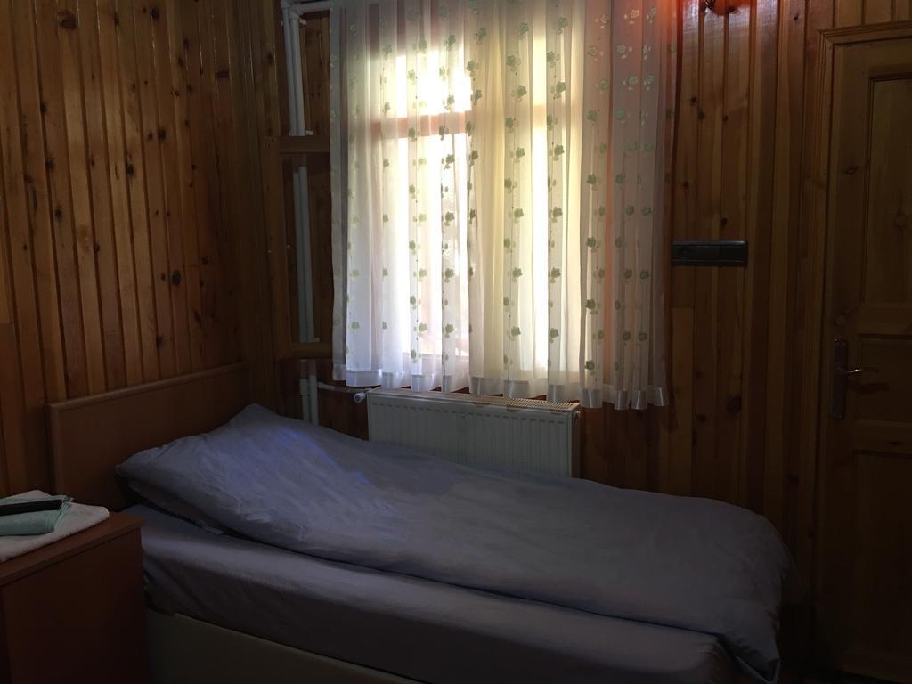 Agara Pansiyon Bostanci Oda fotoğraf
